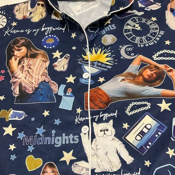 Taylor Swift Midnights Two Piece Pajama Sleep Set Large - Picture 12 of 16